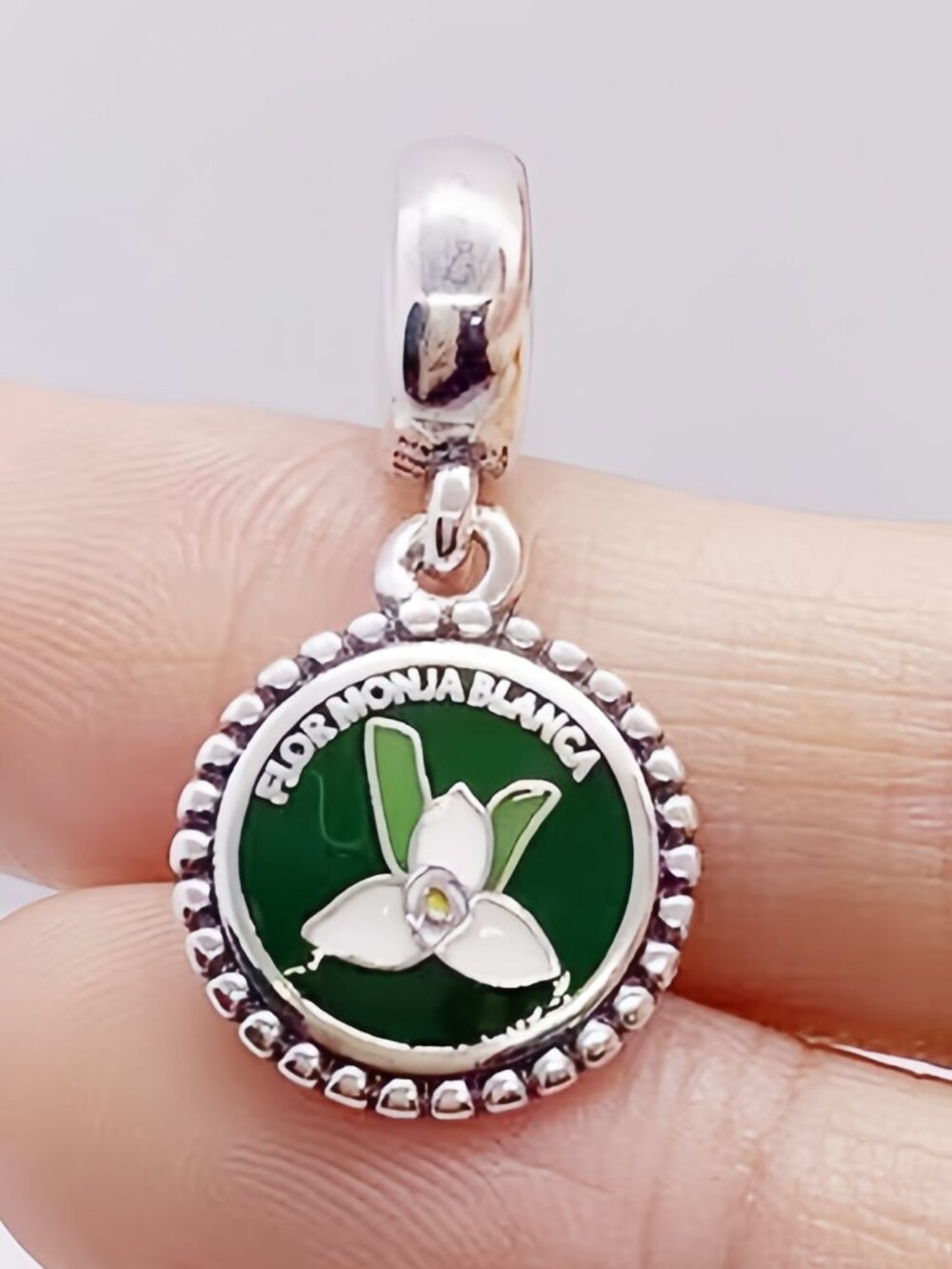 Pandora Flor Monja Blanca Guatemala Destination Dangle Charm National Flower